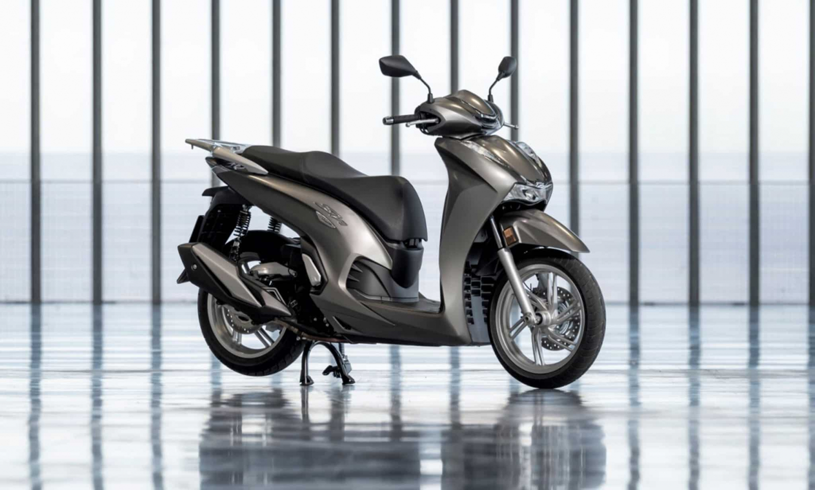 Đánh giá Honda SH300i 2016  Giá xe và chi tiết hình ảnh  2banhvn