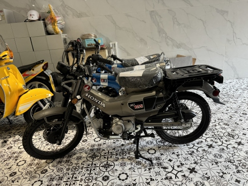 Xe máy Honda Cub CT125 nhập khẩu Thái Lan